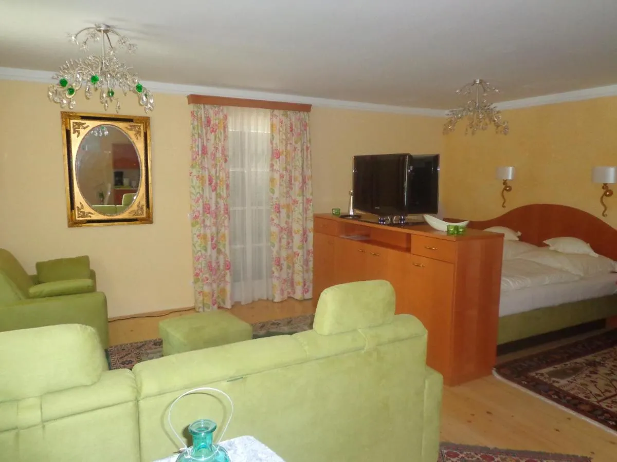 Image 4 of Hans Mauracher Schlössl