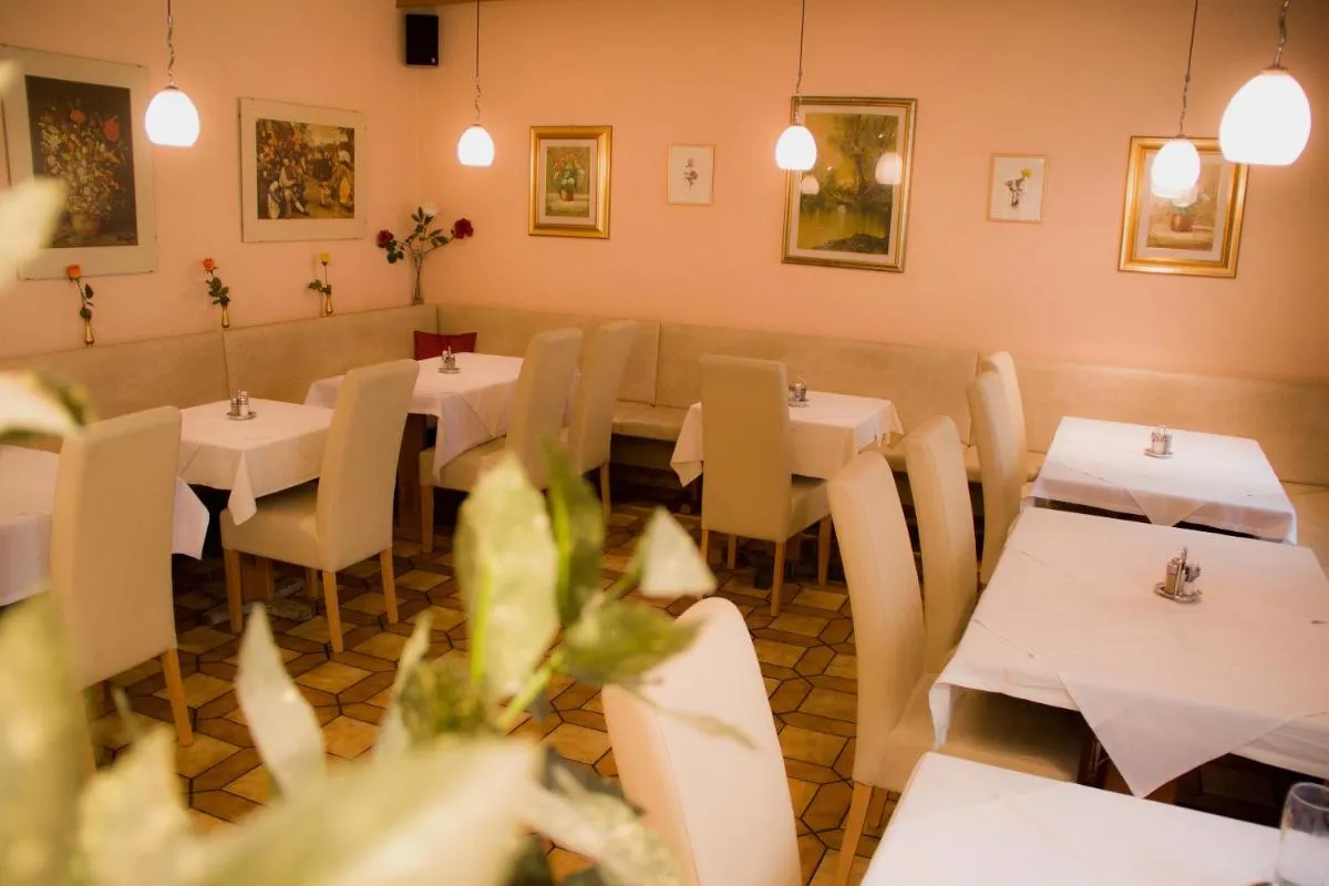 Image 2 of Hotel Alter Telegraf