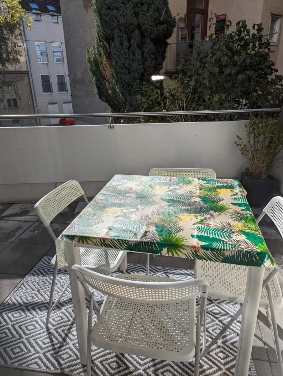 Image 4 of Lend City Apartment keyless entry