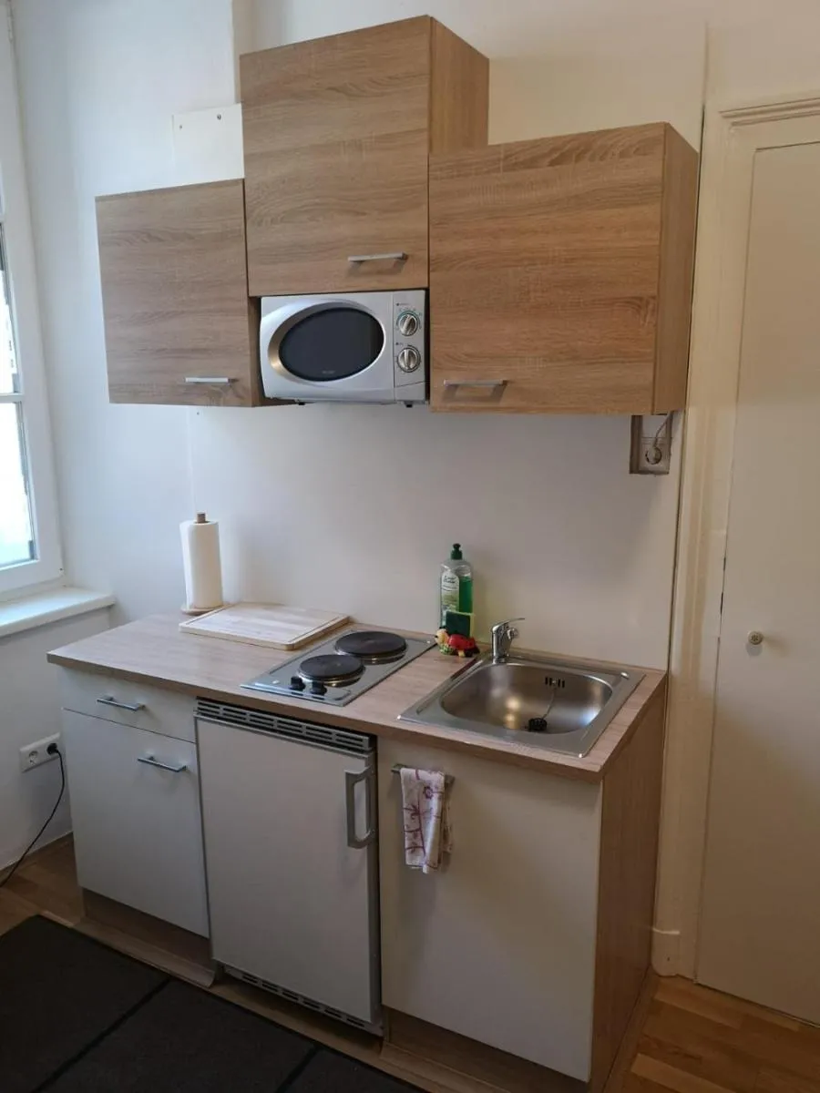 Image 5 of Lilian City Center Studio