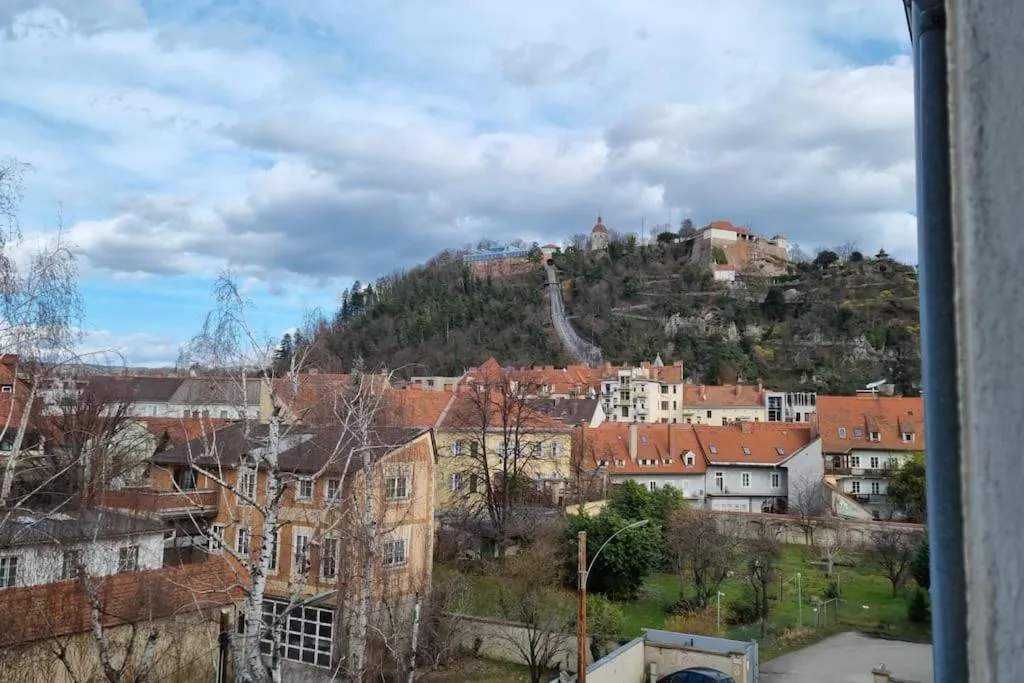 Image 4 of Living (82 m²) in the heart of Graz