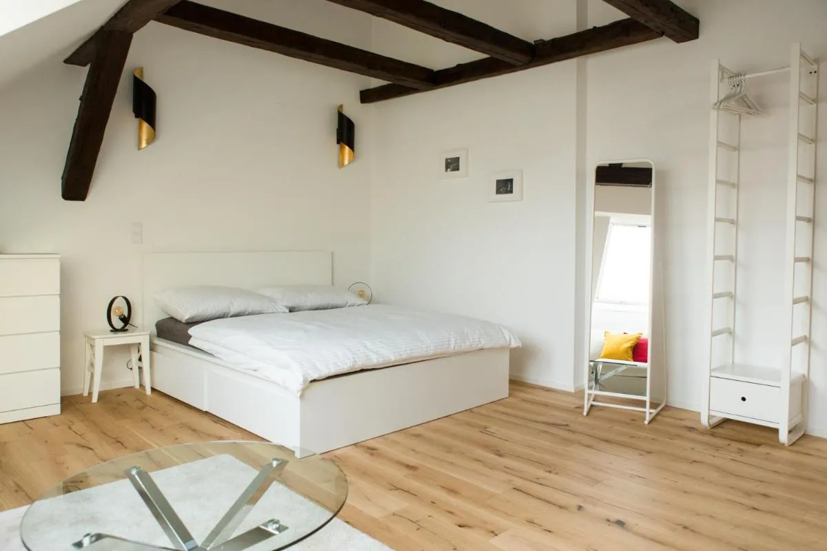 Image 6 of Modern City Apartment