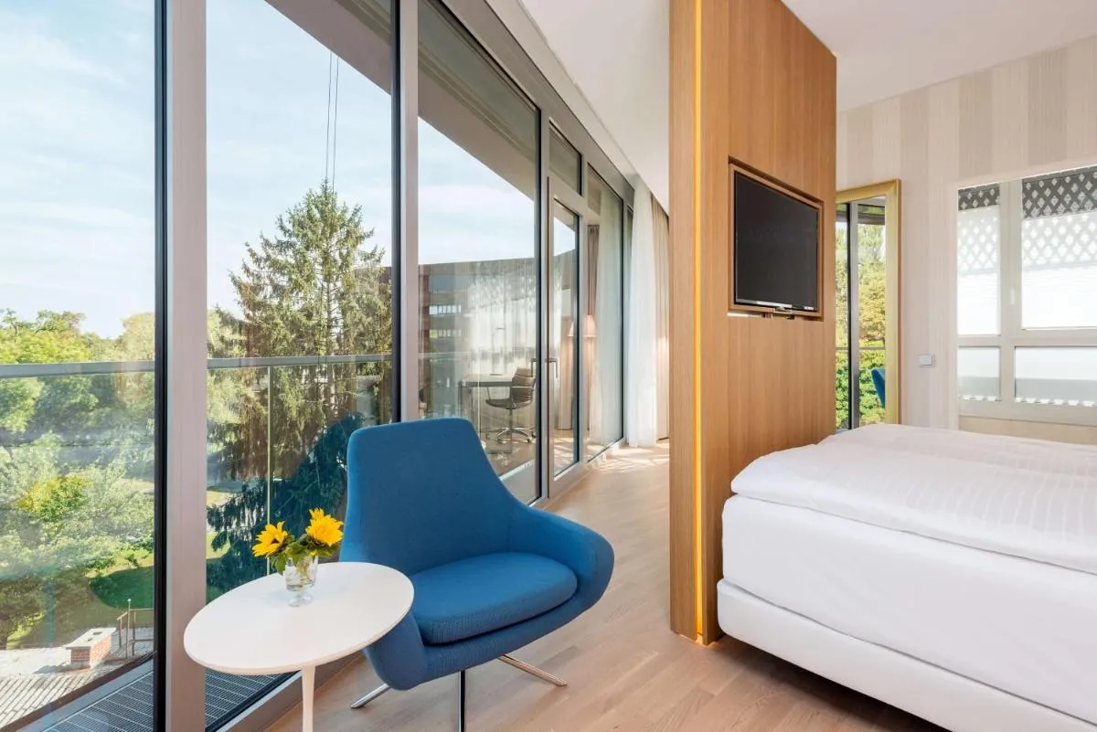 Image 1 of NH Graz City