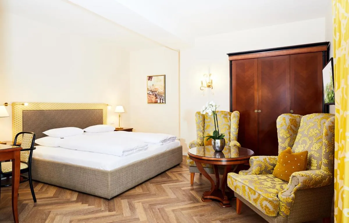 Image 2 of Parkhotel Graz – Traditional Luxury