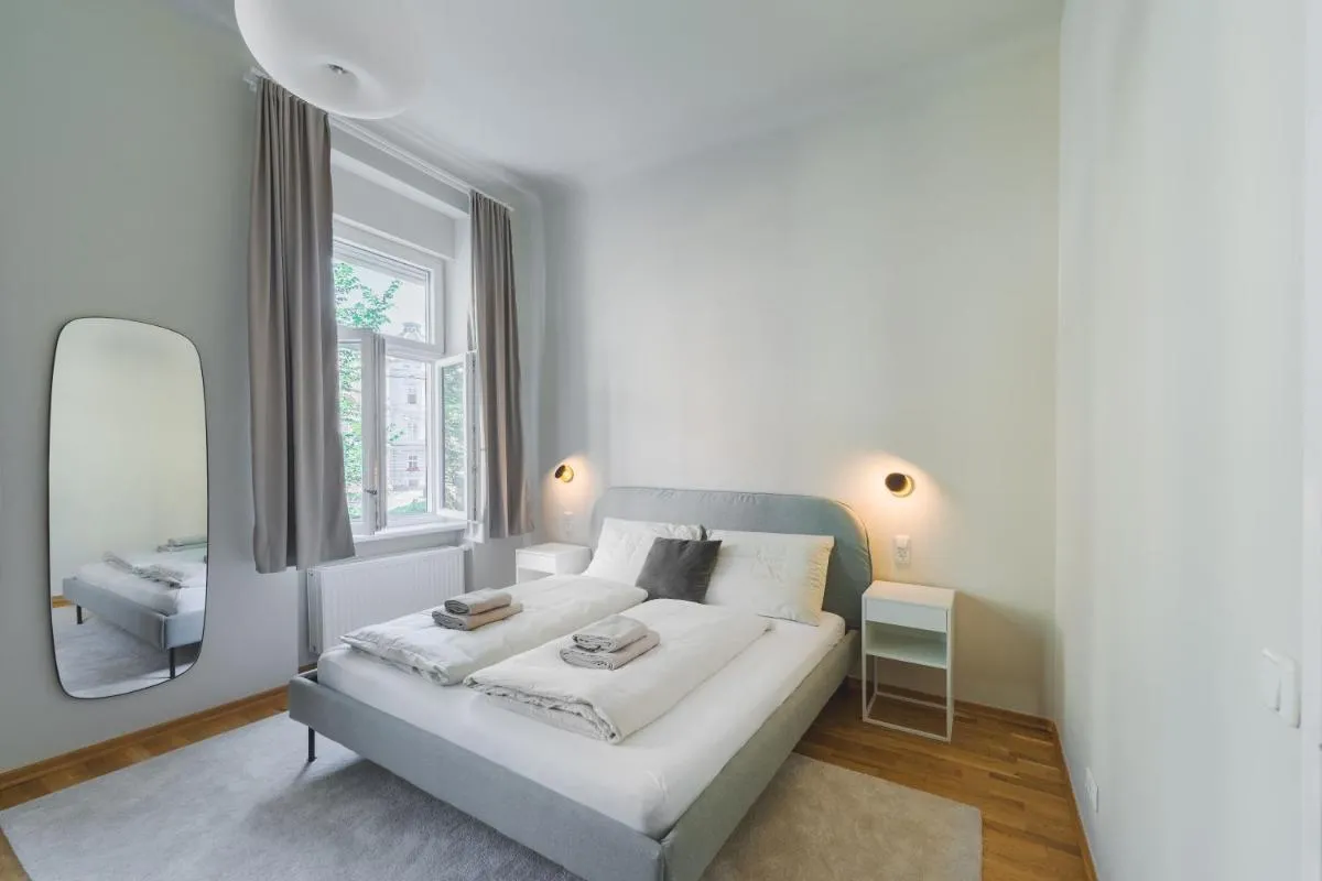 Image 1 of Premium apartment – walking distance to city center