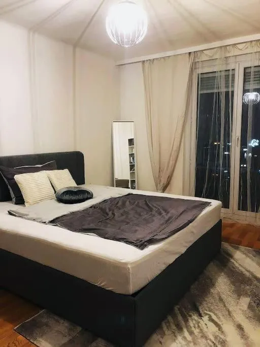 Image 1 of Schöne 2,5 Zimmer Wohnung mit Balkon & Parkplatz