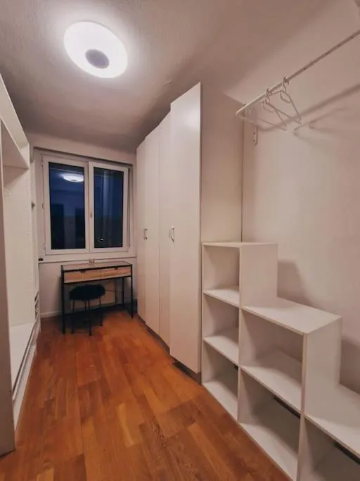 Image 6 of Schöne 2,5 Zimmer Wohnung mit Balkon & Parkplatz