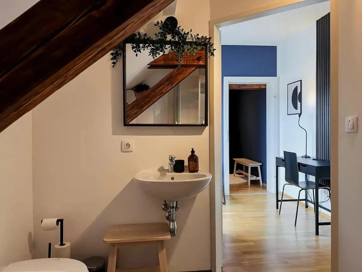 Image 1 of Stilvolles City-Apartment