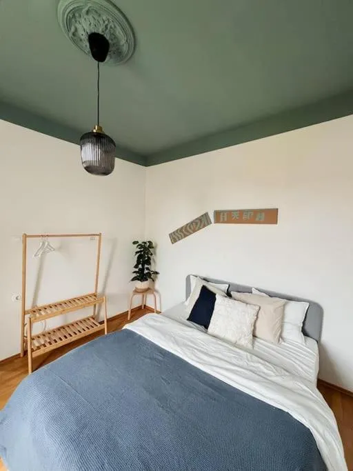 Image 2 of Stilvolle, zentrale Wohnung