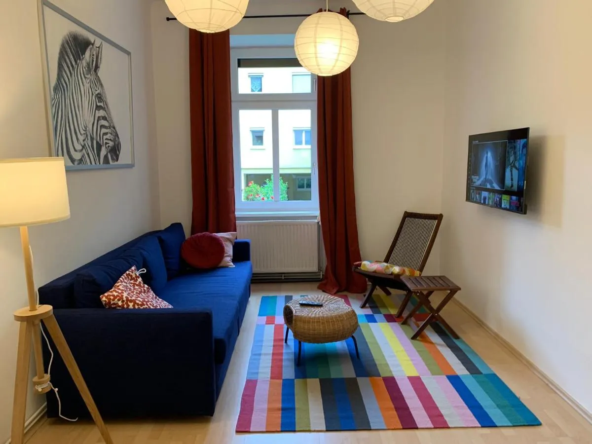 Image 2 of Traveler’s City Shelter – by Nahuen Suites