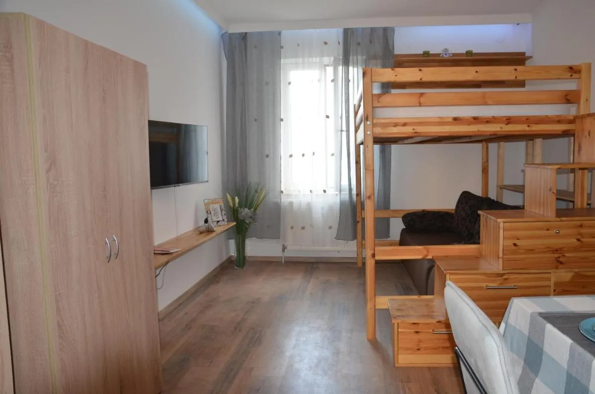 Image 4 of Vega – Free Parking – Self Checkin