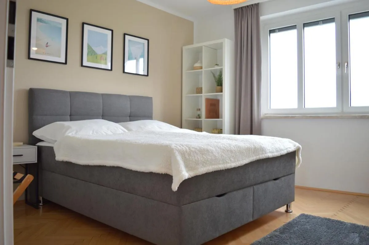 Image 1 of Zentrales park-side Apartment