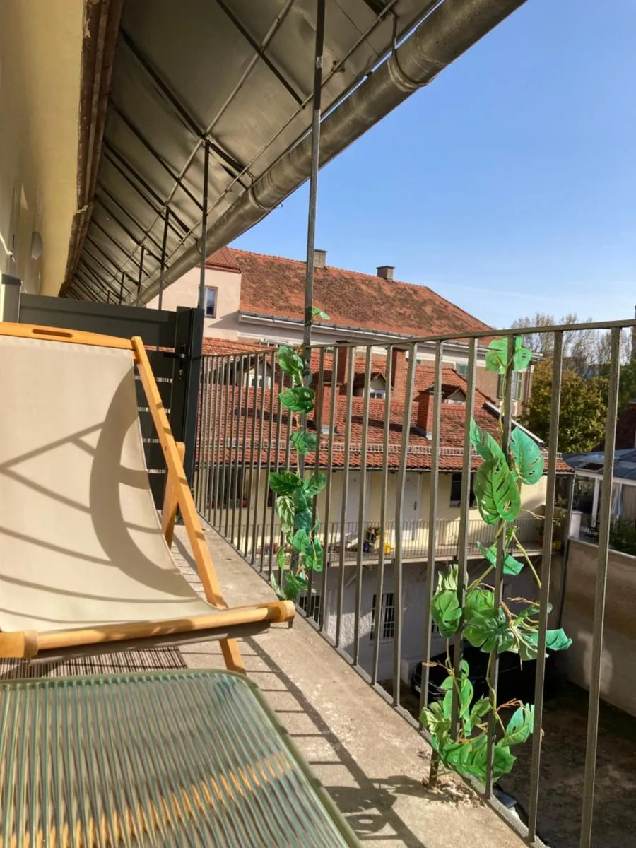 Image 2 of contactless Self-Check-IN – 5 minutes to center, Murliving