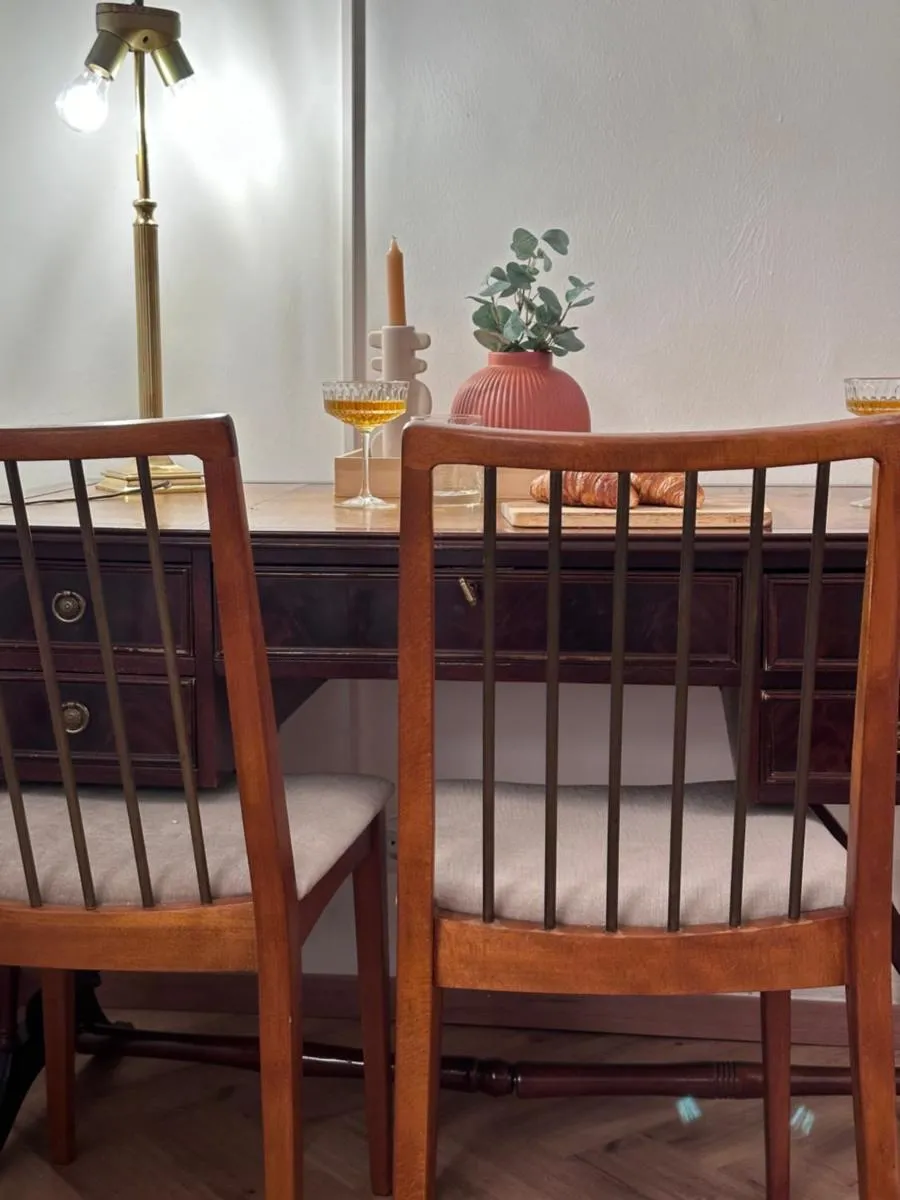 Image 2 of Altbaucharme direkt im Zentrum