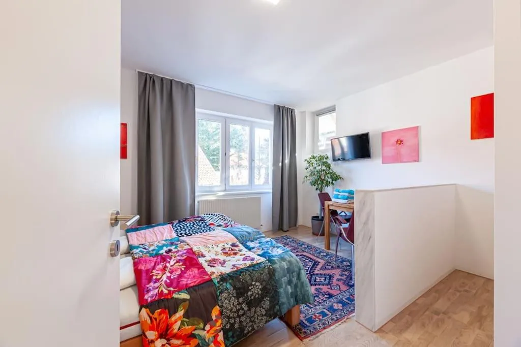 Image 3 of Apartment Khodai – Bergblick