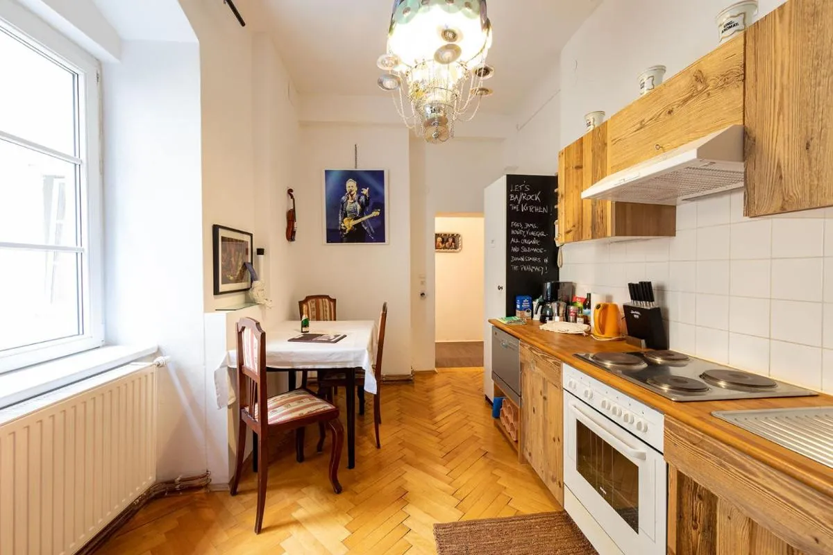 Image 2 of BA//ROCK-Appartement