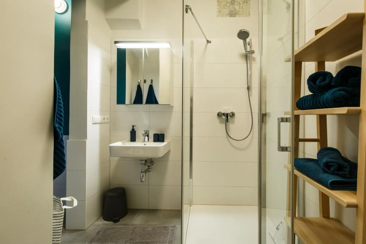 Image 6 of Blue flat by GrazRentals best location & free parking