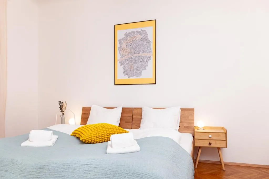 Image of Central Graz – Cozy, Convenient, Underground Parking