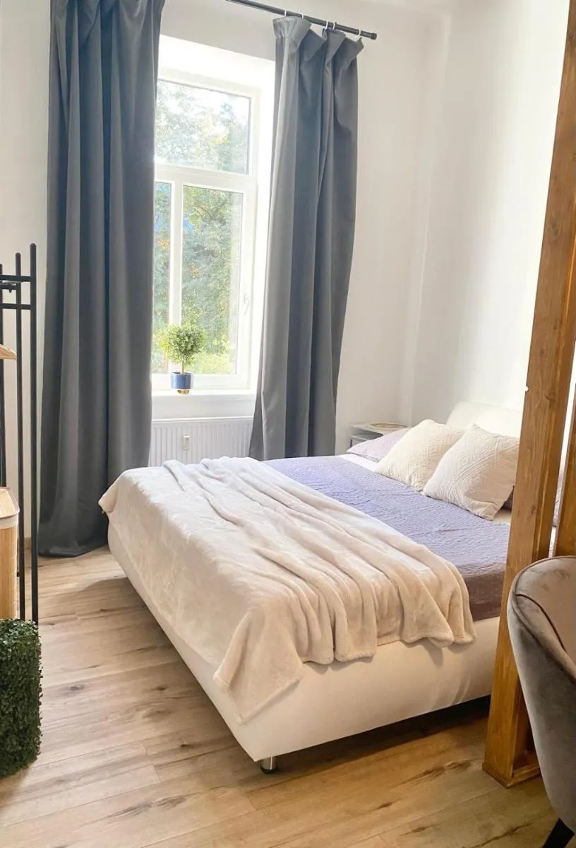 Image 4 of CityStage Studio