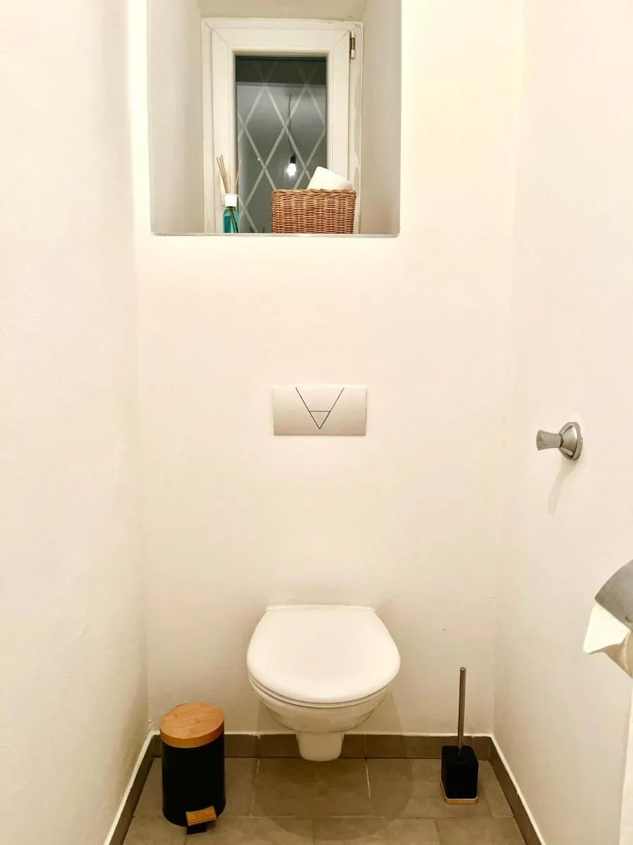 Image 4 of Comfy & Warm City Apartment – Self Check-in