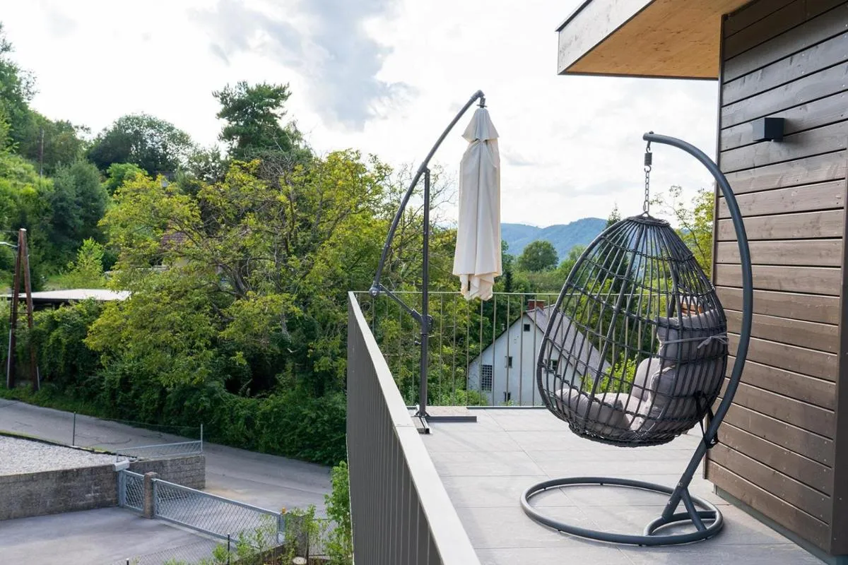 Image 2 of Forest Sky Suite Graz