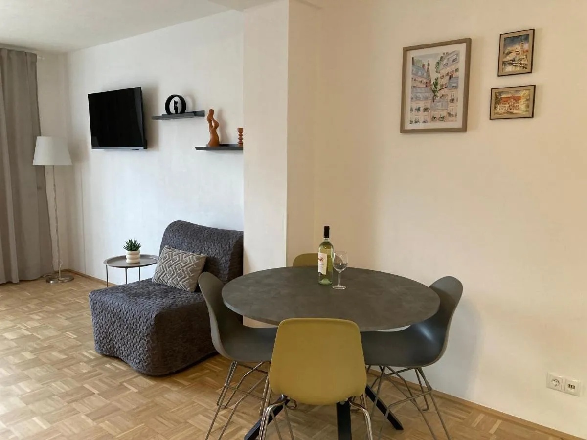 Image 3 of Fresh Apartment City & Free Parking