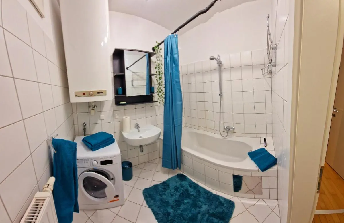 Image 2 of Grazer City Residence & Free parking