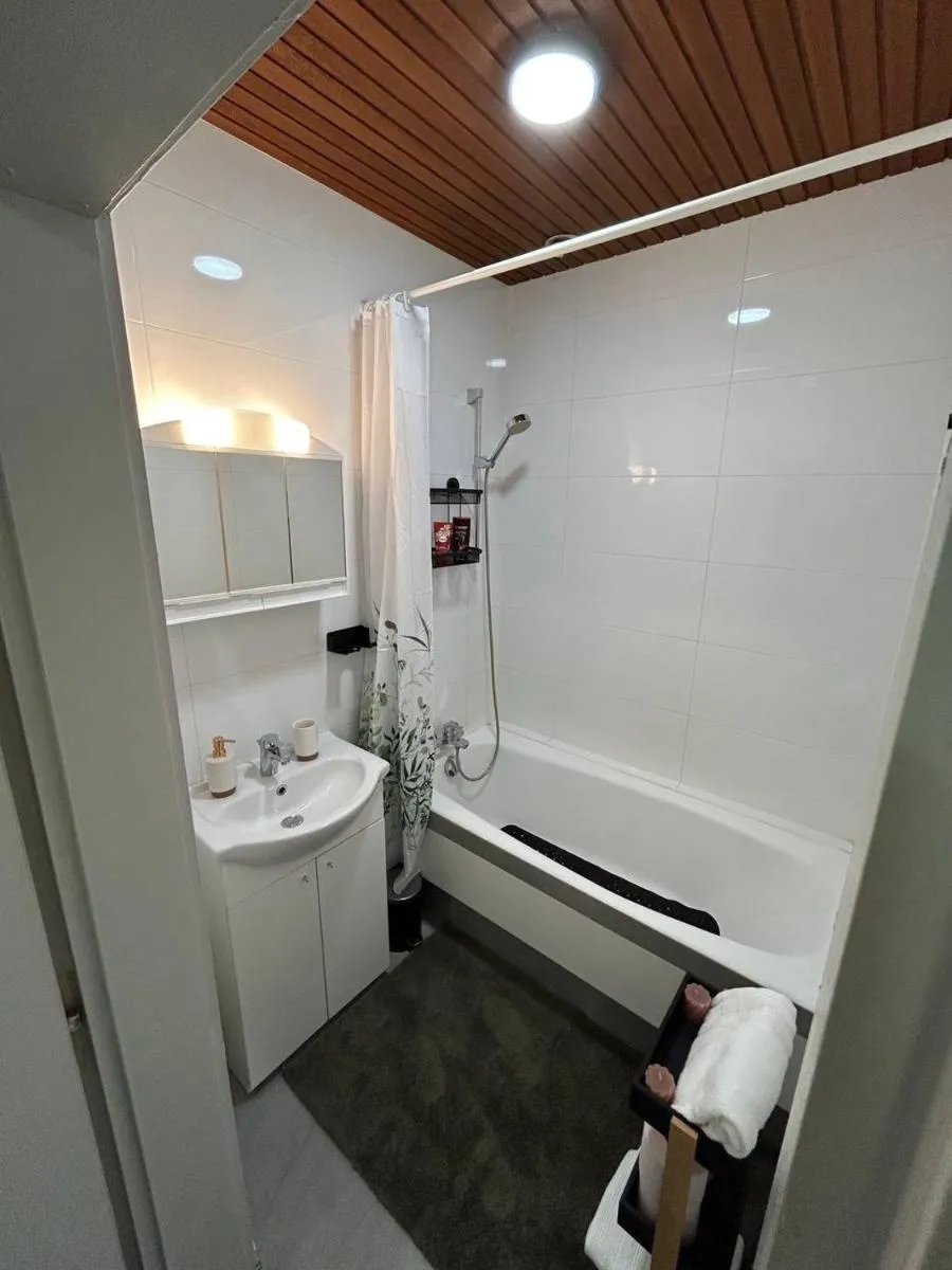 Image 4 of Heart & Home