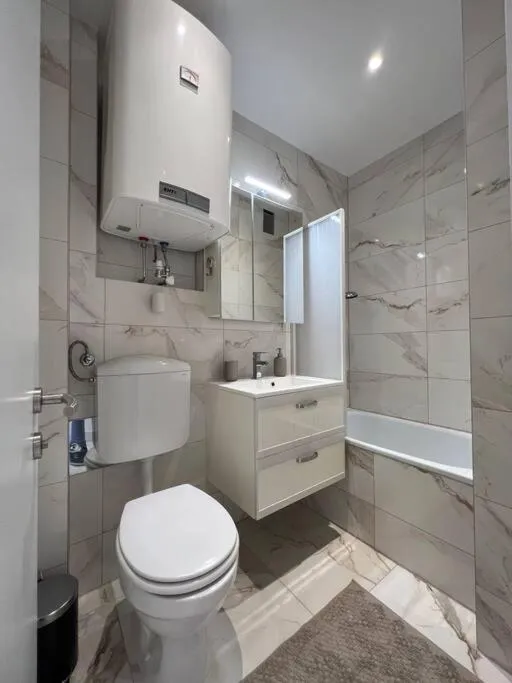 Image 2 of Neue Wohnung neben der MedUni und dem LKH