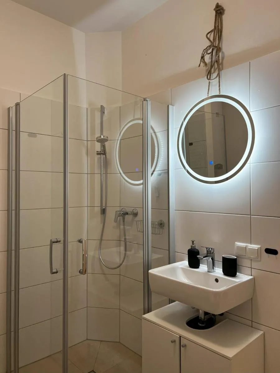 Image 3 of Old Town Vibe & Wave