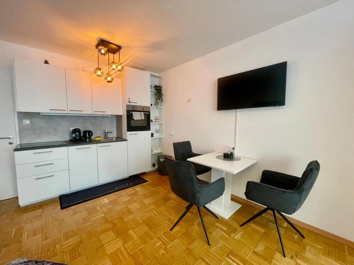 Image 2 of Stylisches & modernes Apartment