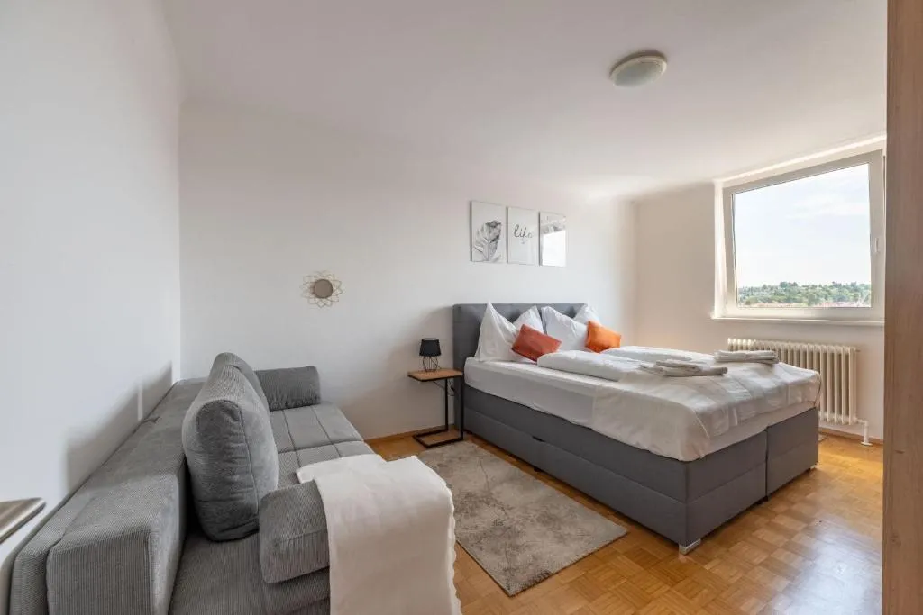 Image of TAMLiving Zentrum Luxus Parken Messe WIFI Traumaussicht Sunrise&Sunset