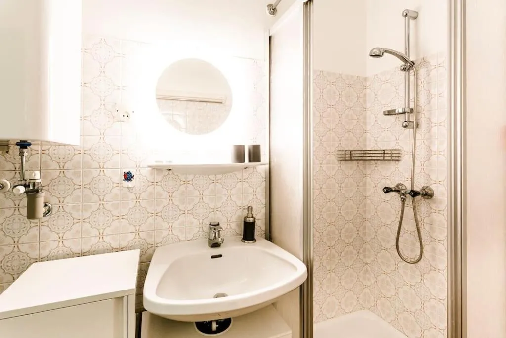 Image 2 of studio13 central and cozy apartment Graz