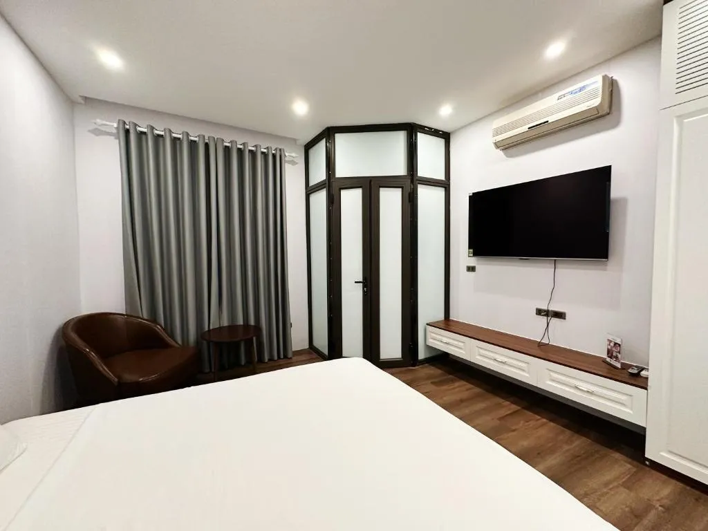 Image of 1 BR Apt l Old Quarter Street Food l Super Location