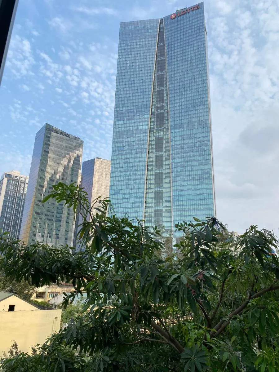 Image 5 of 22Housing Luxury Apartment near lotte tower