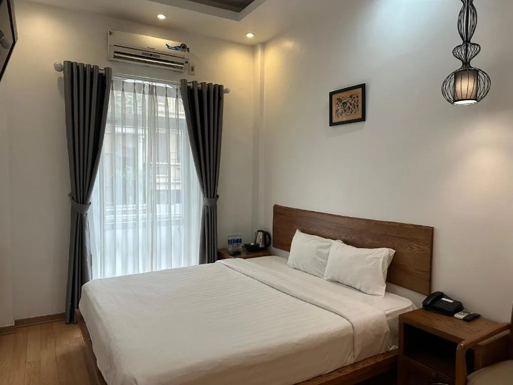 Image of Amica Premier Hotel and Travel