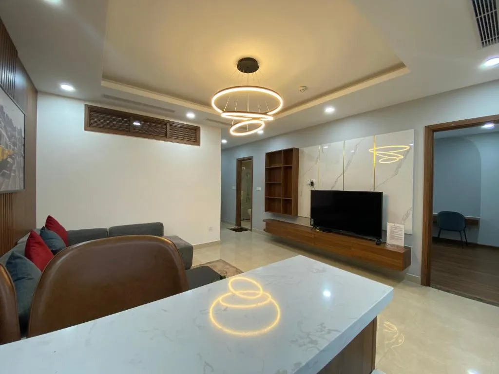 Image of Asahi Luxstay – Golden Park Big corner Apartment with Cầu Giấy park view