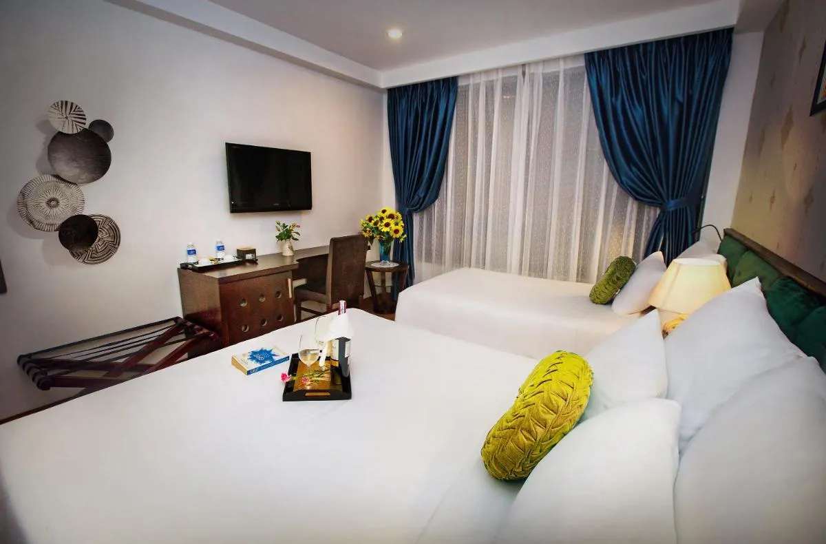 Image 5 of Aviary Hanoi Hotel & Travel