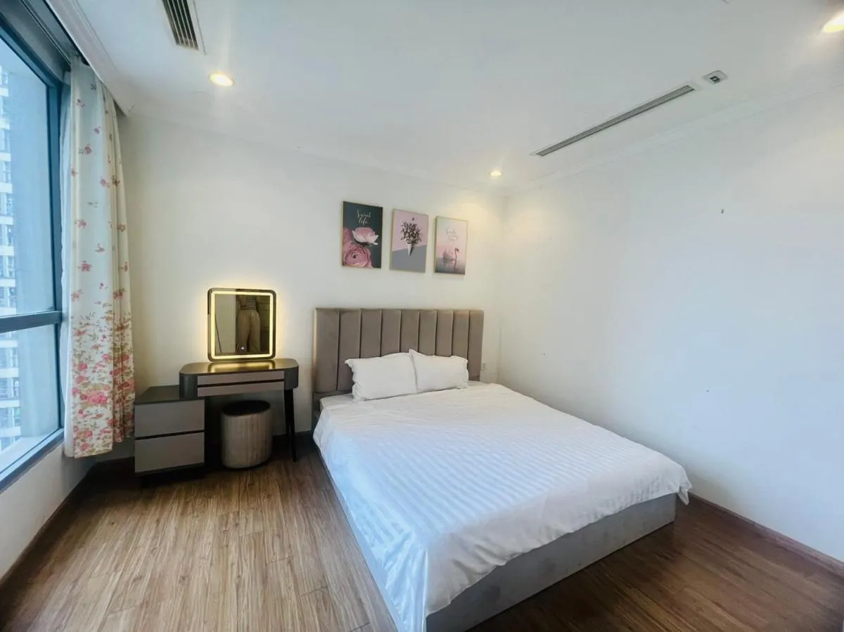 Image 1 of BOM HOMES- VINHOMES TIMES CITY- 1BR- COZY APt