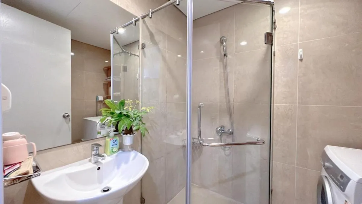 Image 2 of DT Happy Homes – Luxury Apartment in Vinhomes Times City