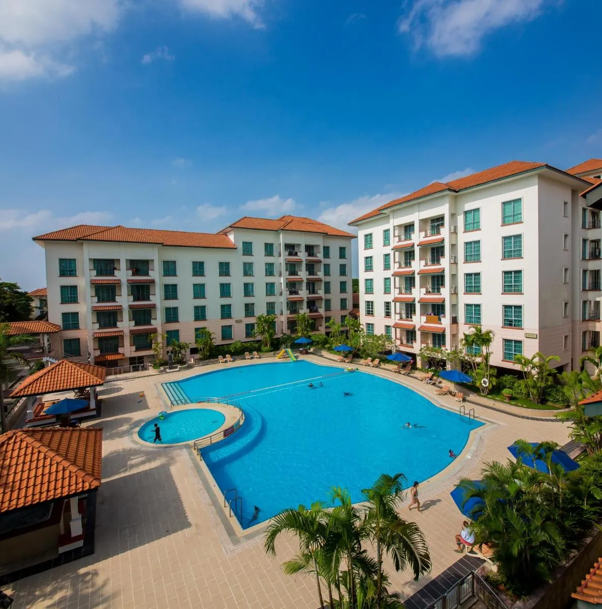 Image 3 of Diamond Westlake Suites