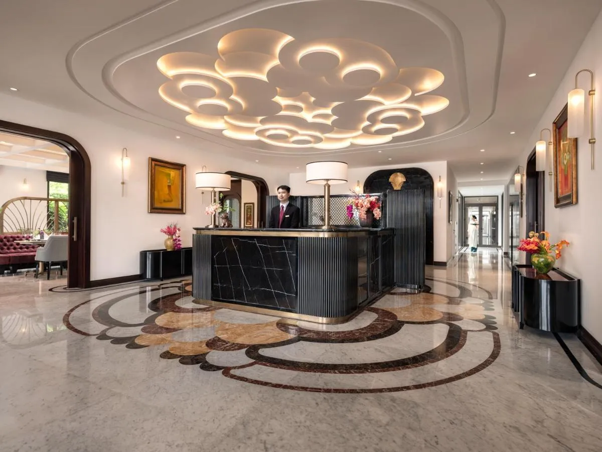 Image 6 of Elegant Mansion 88