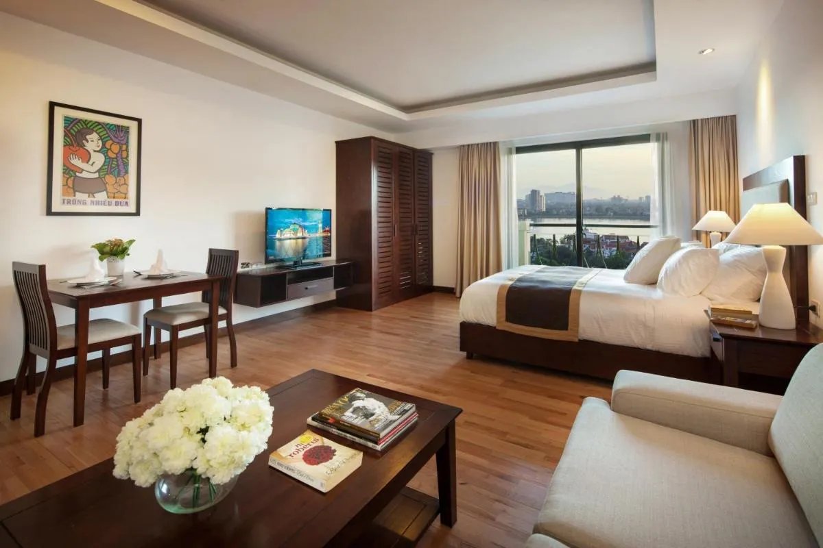 Image 5 of Elegant Suites Westlake