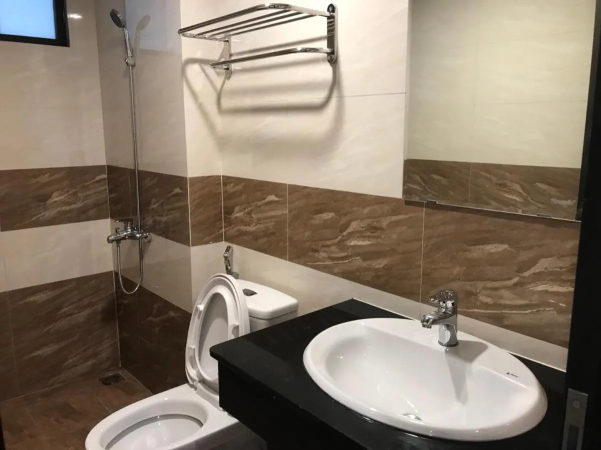 Image 2 of Era Apartment Nguyen Van Huyen