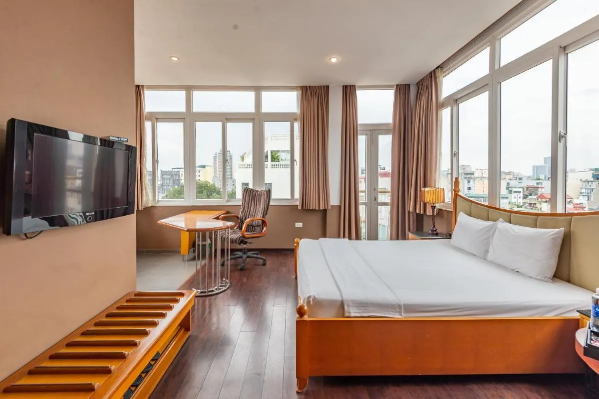Image 1 of Golden Sunshine Villa Hotel and Travel