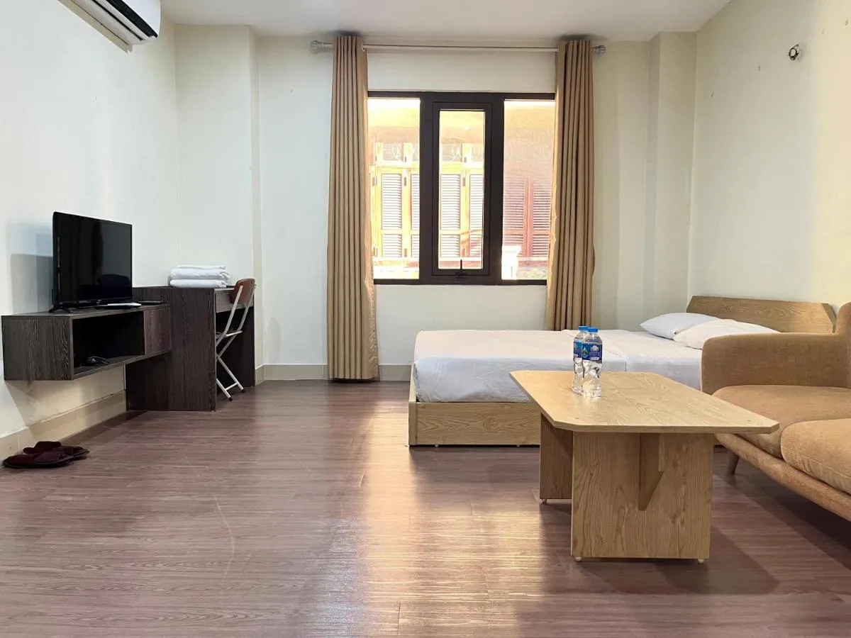Image 3 of Granda Trung Hoa Apartment