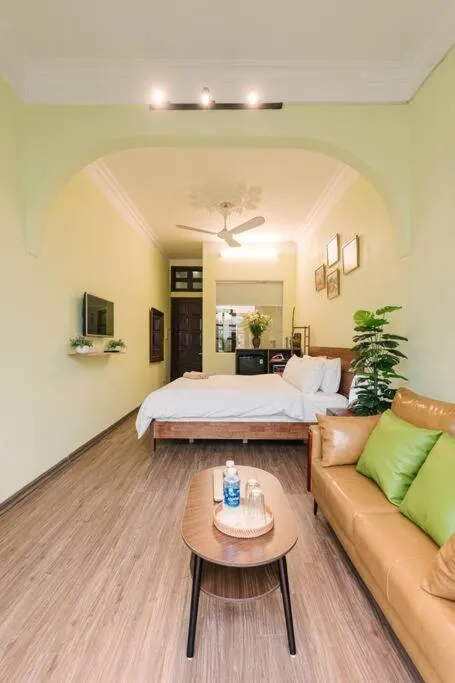 Image 3 of Ha Noi Nightmarket Homestay 3