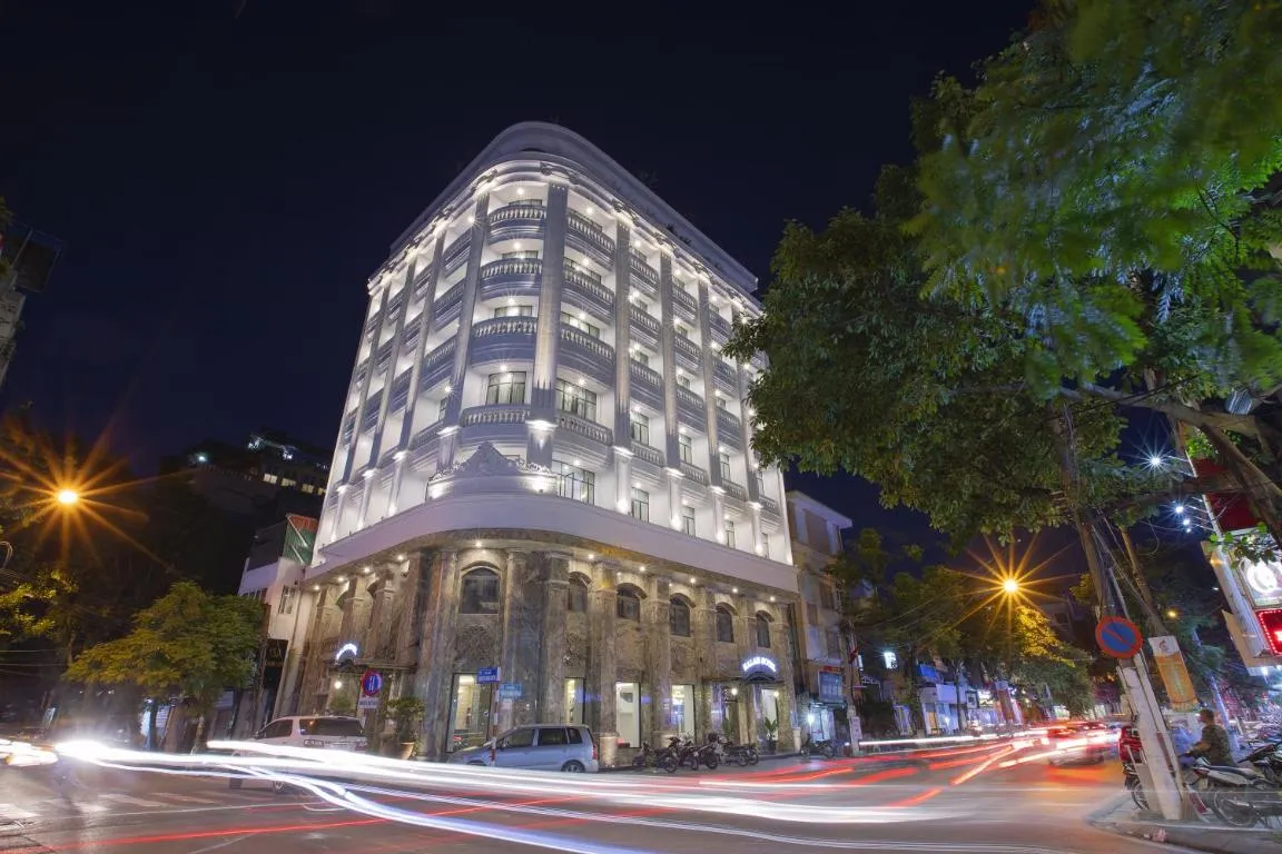 Image of Halais Hotel