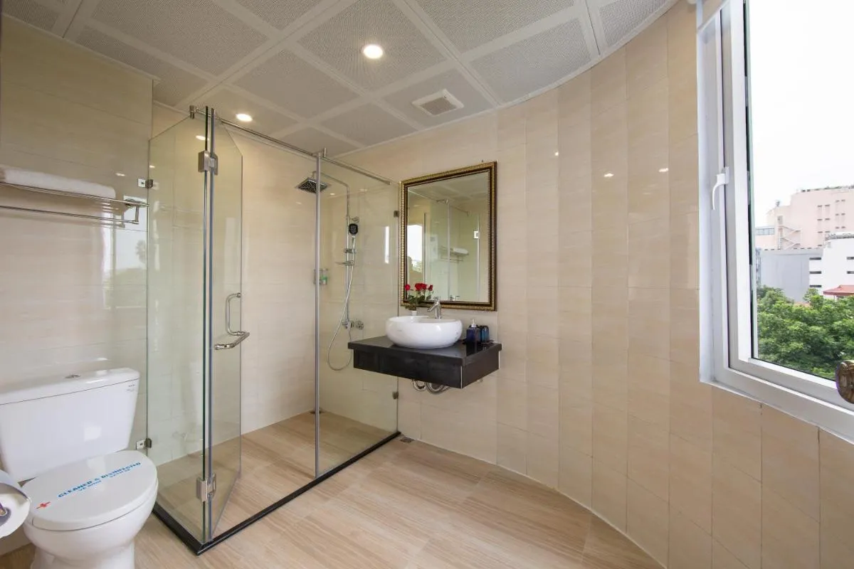Image 2 of Hanoi Royal Palace Hotel 2