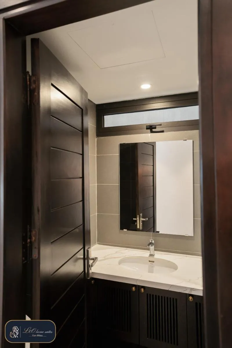 Image 4 of High-ser Apartment -2BR – NiceView – Parking – Spacious – In center